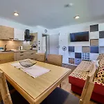 Apartment Haus Joan - *