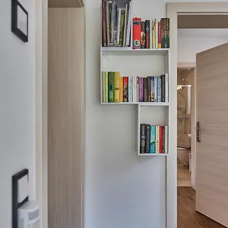 Apartament Haus Joan - *